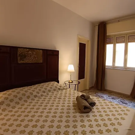 Casa Marina Levante 아파트 *