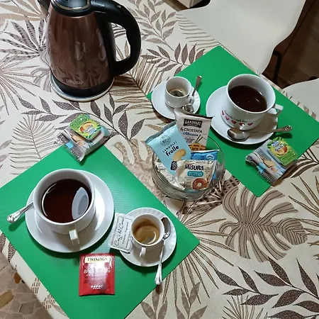 Casa Marina Levante * 아우구스타